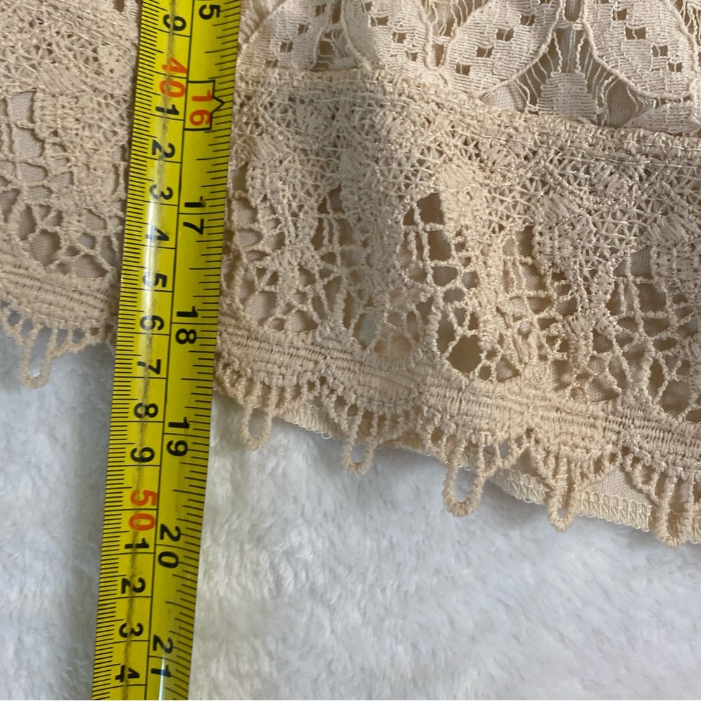 Charlotte Russe Cream Cropped Embellished Camisole - Picture 9 of 10